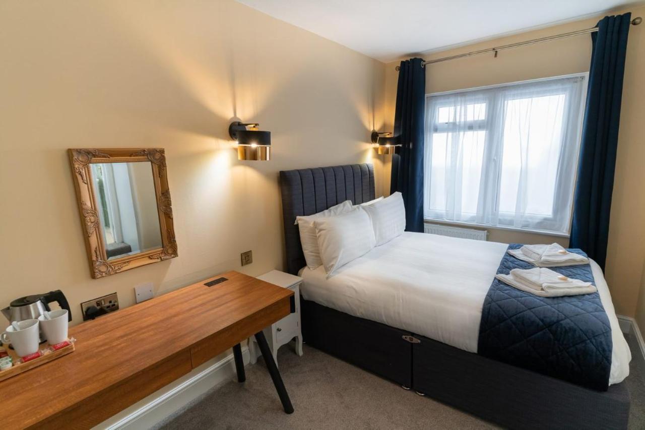 The Pier Hotel 伊斯特布恩 外观 照片