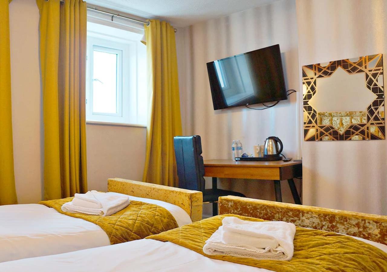 The Pier Hotel 伊斯特布恩 外观 照片