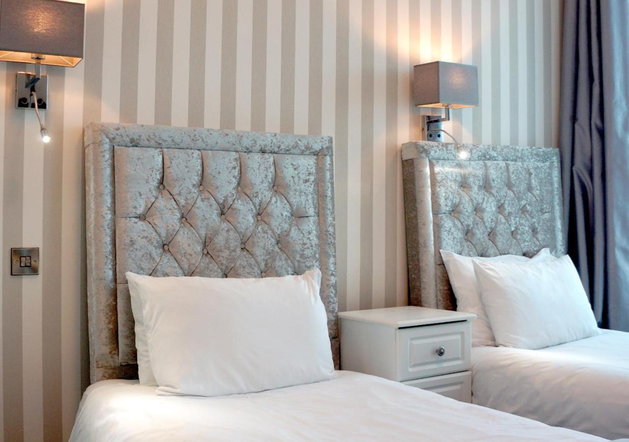 The Pier Hotel 伊斯特布恩 外观 照片